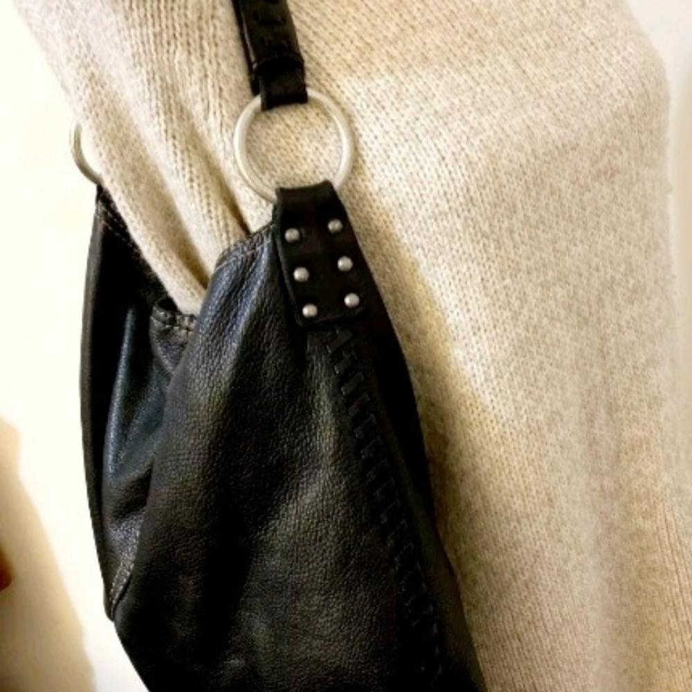 STUNNING LUCKY BRAND black LEATHER hobo purse!!